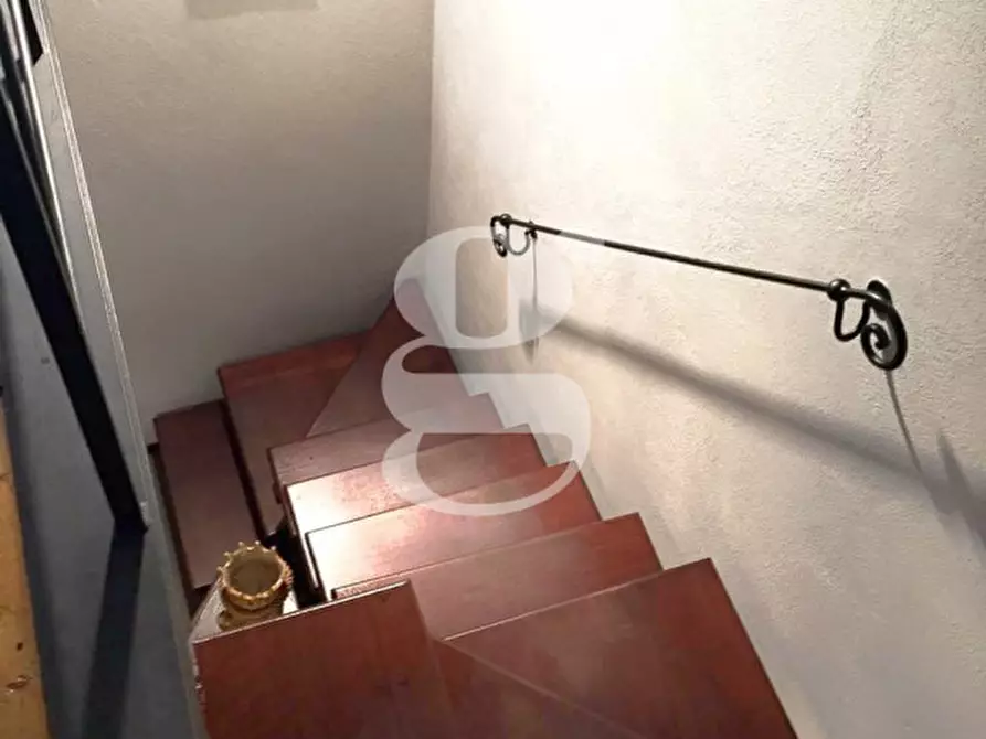 Immagine 20 di Negozio in vendita  in LUNGOMARE GIUSEPPE GARIBALDI, 175 a Milazzo