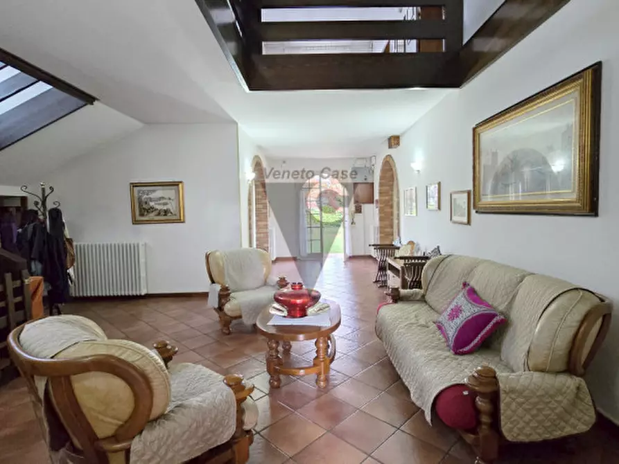 Immagine 4 di Villa in vendita  a Fosso'