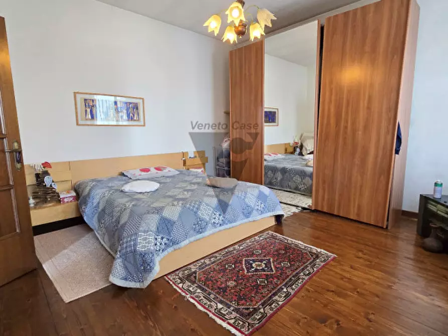 Immagine 13 di Villa in vendita  a Fosso'