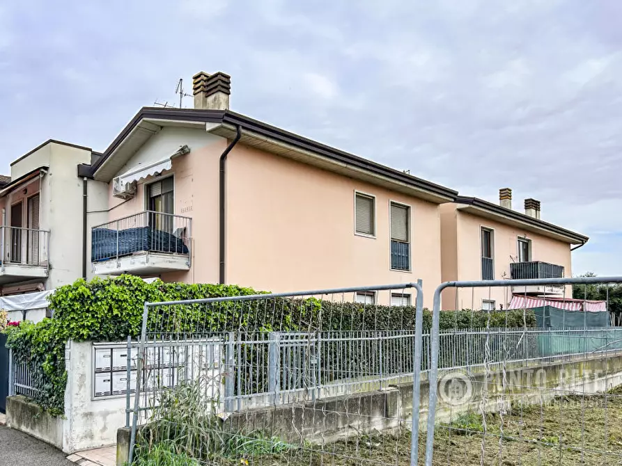 Immagine 36 di Appartamento in vendita  in Via Anna Frank a Mozzecane