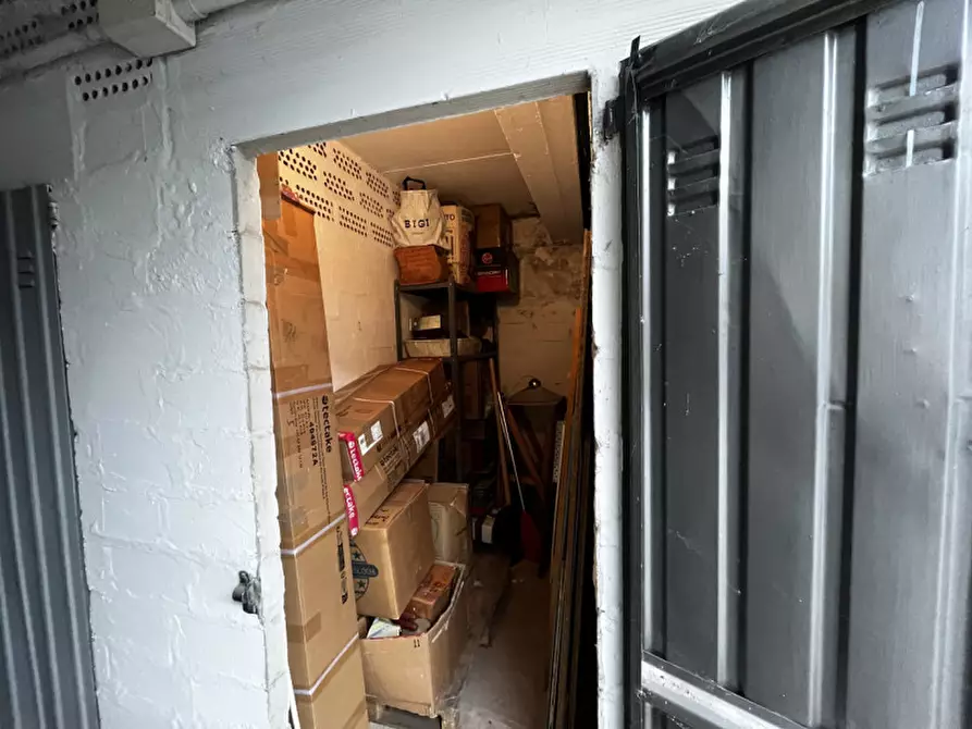 Immagine 3 di Garage in vendita  in via italo calvino a Granarolo Dell'emilia