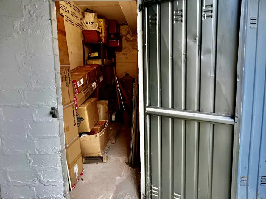 Immagine 4 di Garage in vendita  in via italo calvino a Granarolo Dell'emilia