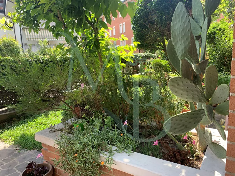 Immagine 2 di Appartamento in vendita  a Padova