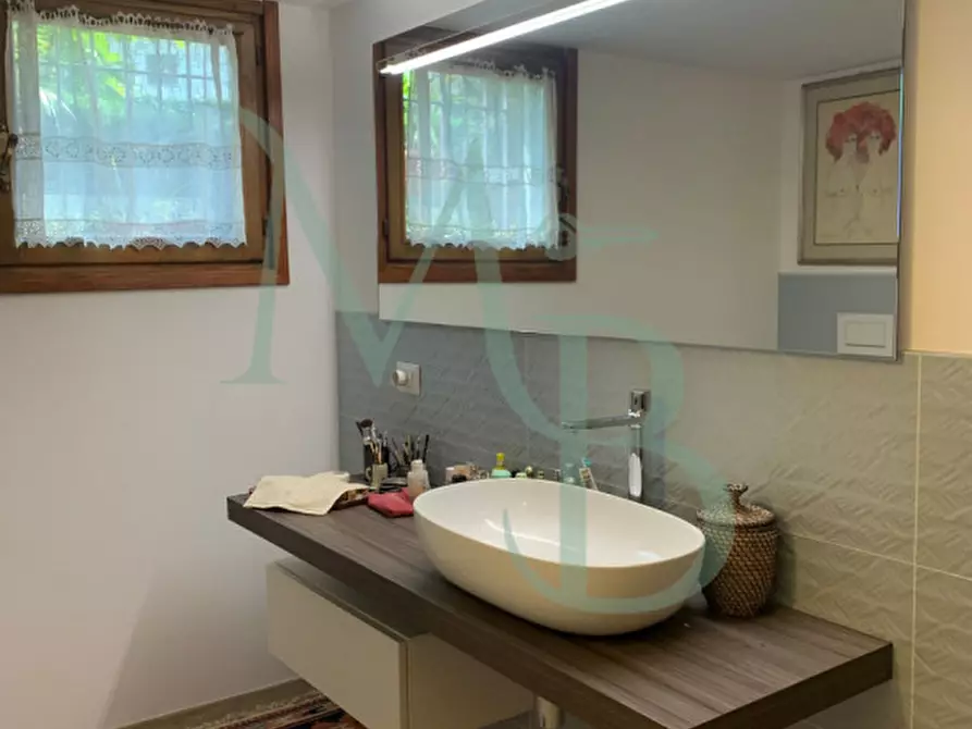 Immagine 29 di Appartamento in vendita  a Padova