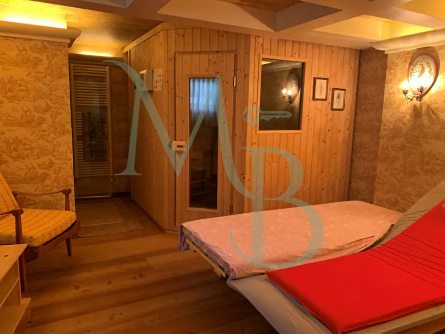 Immagine 35 di Appartamento in vendita  a Padova