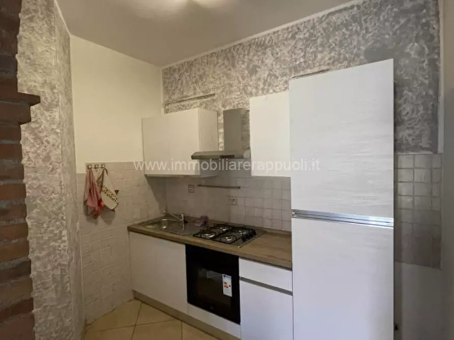 Immagine 1 di Appartamento in vendita  a Chiusi