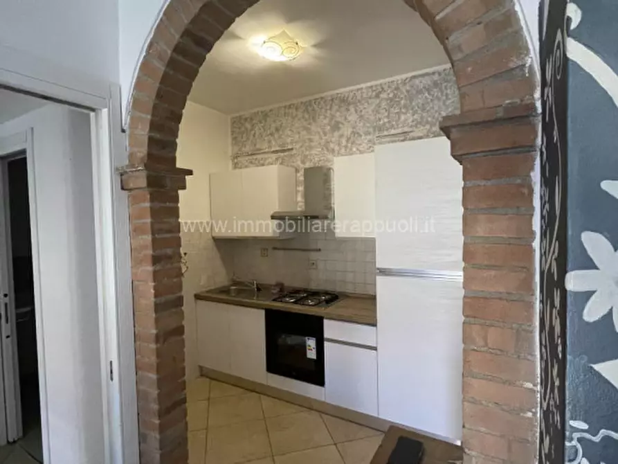 Immagine 3 di Appartamento in vendita  a Chiusi