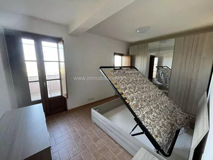 Immagine 4 di Appartamento in vendita  a Cetona