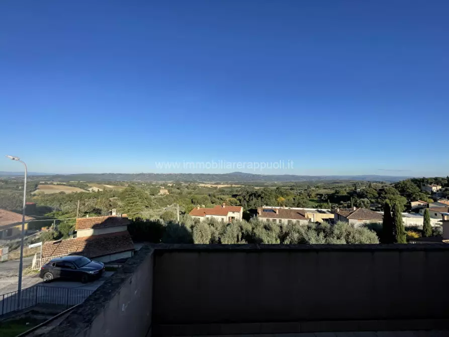 Immagine 8 di Appartamento in vendita  a Cetona