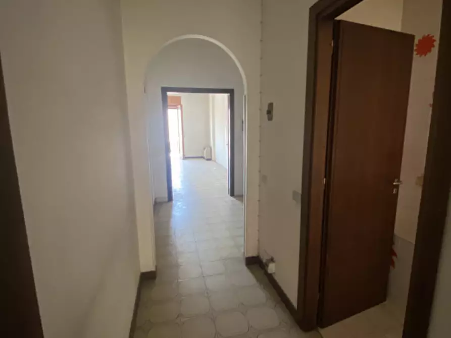 Immagine 16 di Appartamento in vendita  in Piazza Cristo Re a Alba