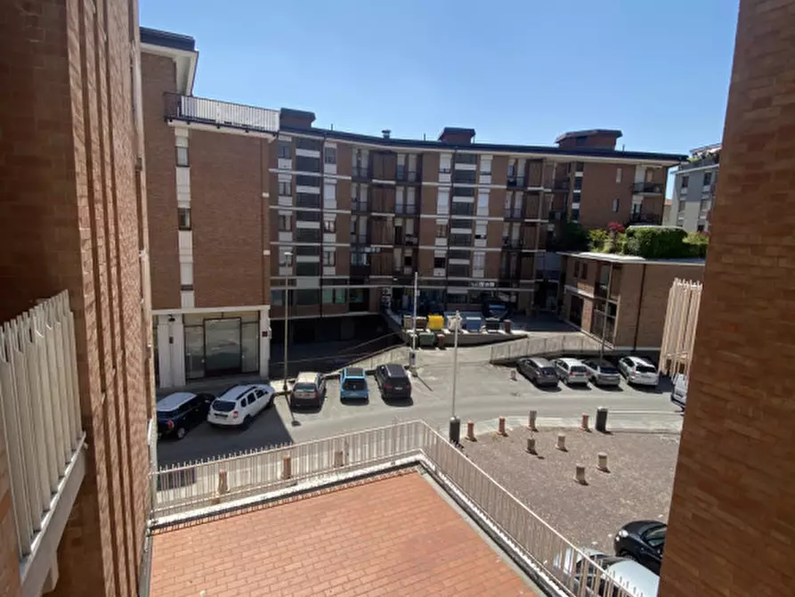 Immagine 20 di Appartamento in vendita  in Piazza Cristo Re a Alba