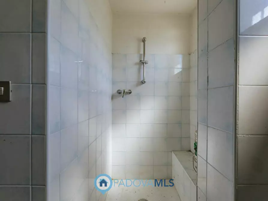 Immagine 12 di Casa indipendente in vendita  in Via Crocetta a Este