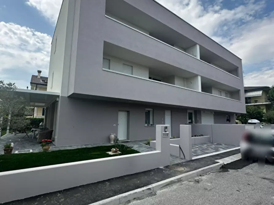 Immagine 1 di Appartamento in vendita  in Via Santa Caterina a Selvazzano Dentro