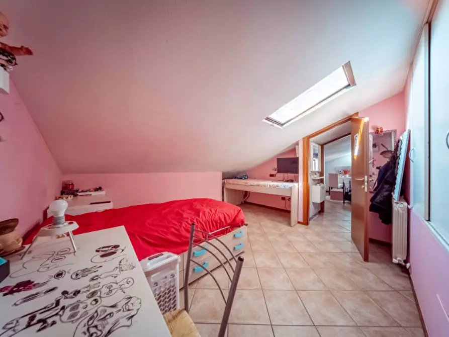 Immagine 15 di Appartamento in vendita  in Via A. Simonini a Torrile