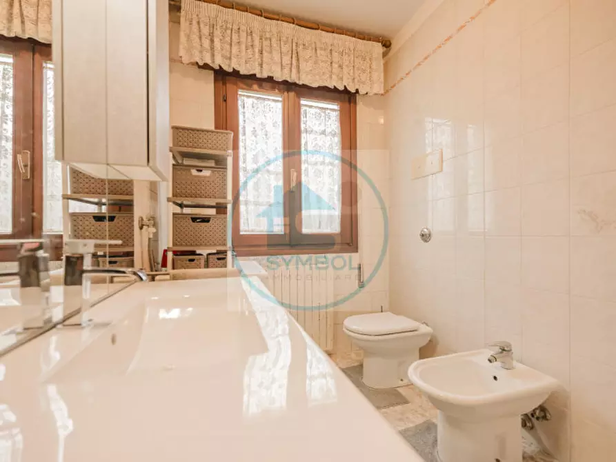 Immagine 25 di Casa bifamiliare in vendita  in Via Milano a Salzano