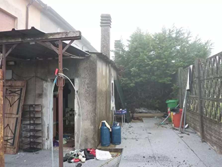 Immagine 8 di Casa indipendente in vendita  in VIA BOSCHI 51 a Gazzo Veronese