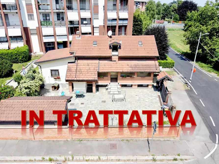 Immagine 1 di Casa indipendente in vendita  in Strada comunale da Bertolla all'Abbadia di Stura 35 a Torino