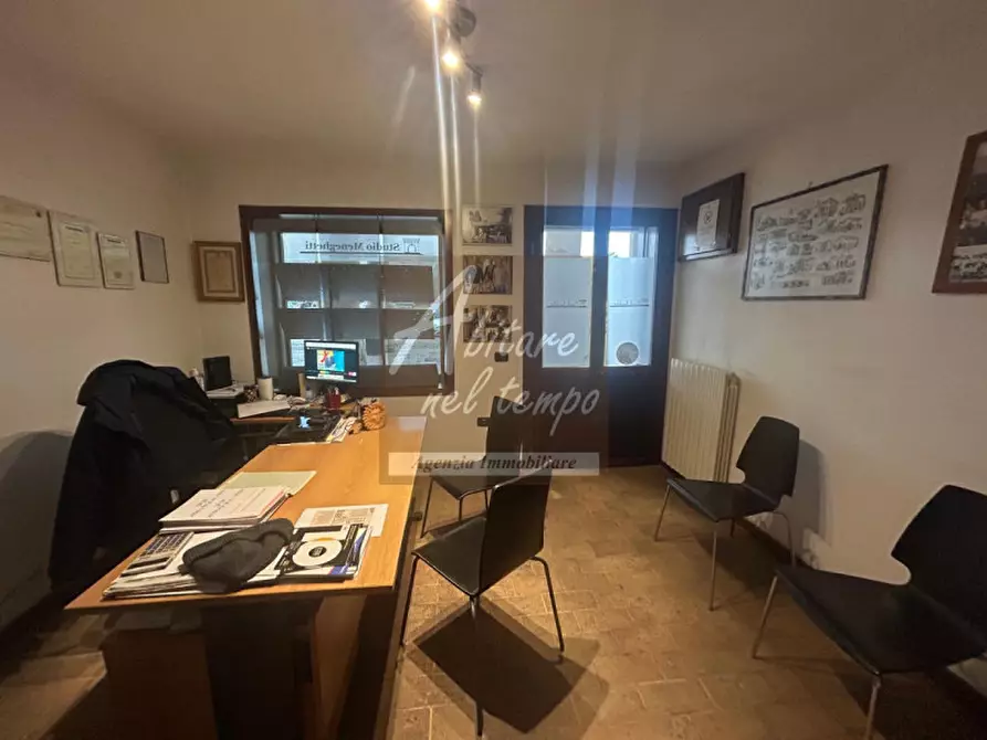 Immagine 2 di Palazzo in vendita  in via roma 1 a Piazzola Sul Brenta