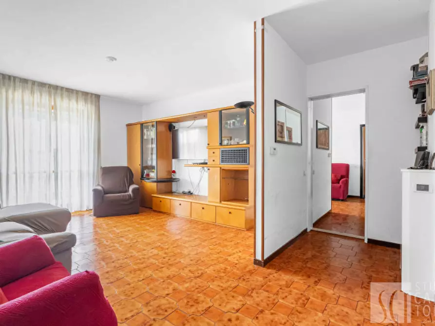 Immagine 2 di Appartamento in vendita  in Via Enrico Fermi, 20 a Cesano Boscone