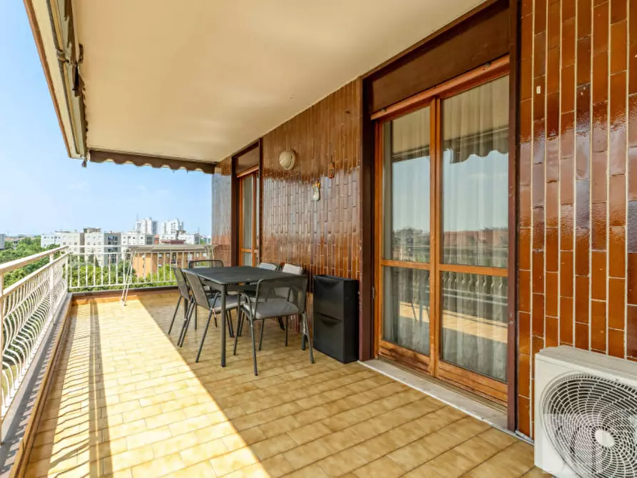 Immagine 9 di Appartamento in vendita  in Via Enrico Fermi, 20 a Cesano Boscone