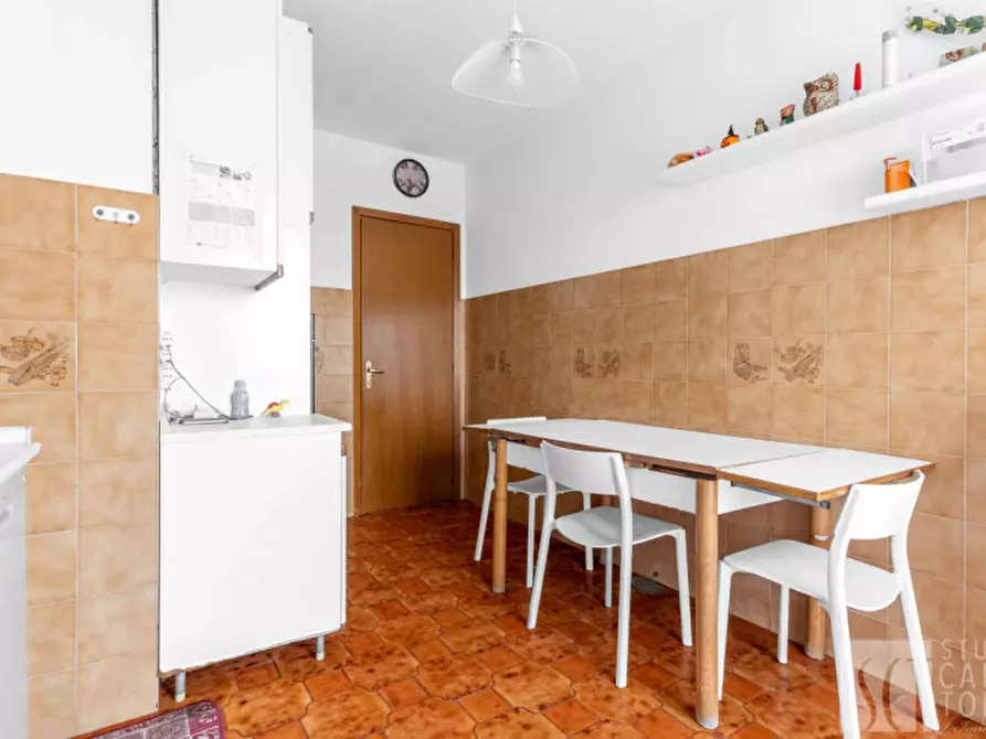 Immagine 15 di Appartamento in vendita  in Via Enrico Fermi, 20 a Cesano Boscone