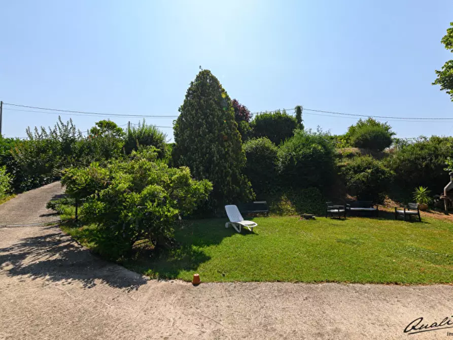 Immagine 3 di Villa in vendita  in via monte soratte a Morlupo