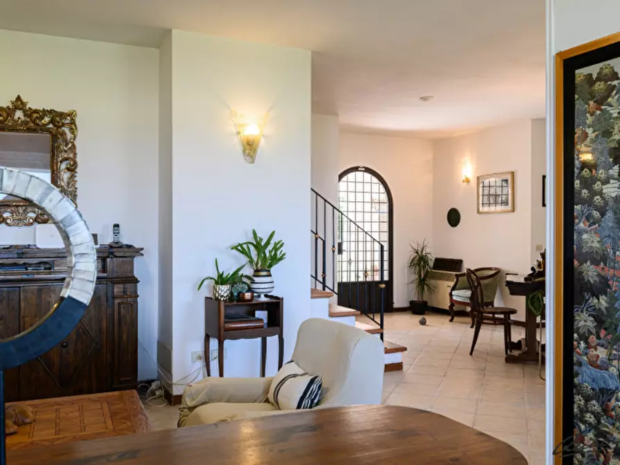 Immagine 9 di Villa in vendita  in via monte soratte a Morlupo