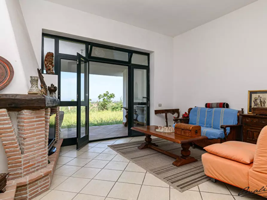 Immagine 37 di Villa in vendita  in via monte soratte a Morlupo