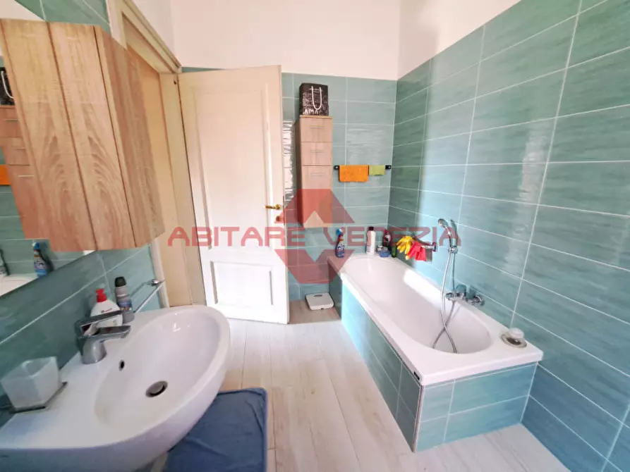 Immagine 22 di Appartamento in vendita  in Via sandro gallo 34 a Venezia