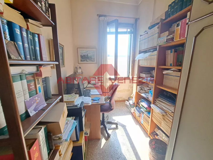 Immagine 29 di Appartamento in vendita  in Via sandro gallo 34 a Venezia