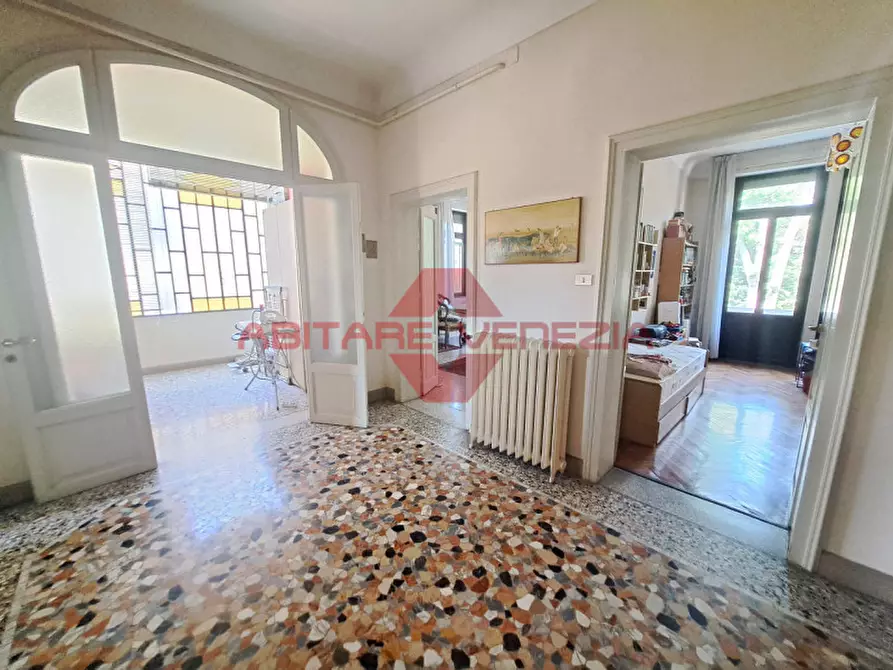 Immagine 31 di Appartamento in vendita  in Via sandro gallo 34 a Venezia