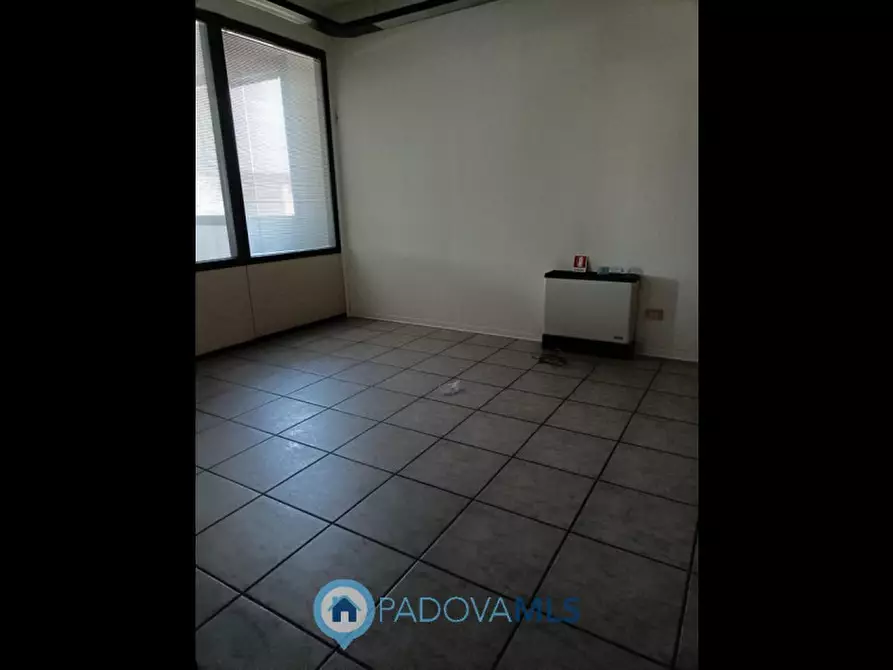 Immagine 10 di Ufficio in vendita  in Via Panà, 56/B a Noventa Padovana