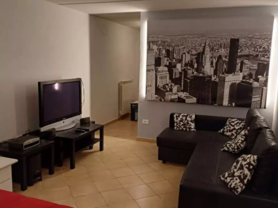 Immagine 15 di Appartamento in vendita  in Via 4 Novembre n 29 a Monteverdi Marittimo