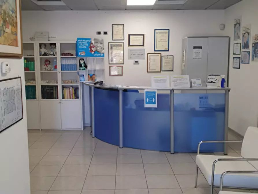 Immagine 2 di Ufficio in vendita  in Via Londra, 85 a Potenza