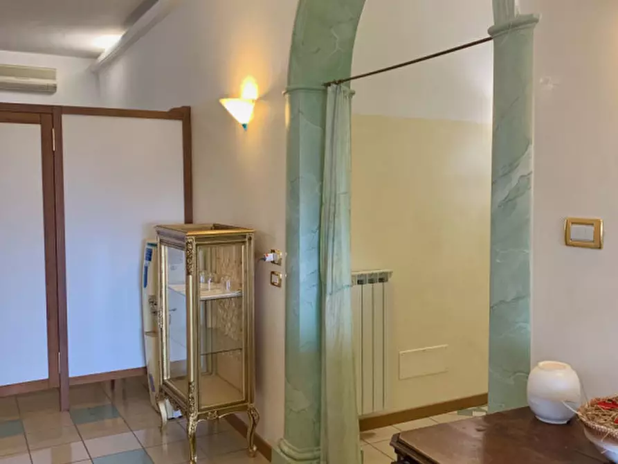 Immagine 6 di Villa in vendita  in Via Castelleone, 60 a Castelverde