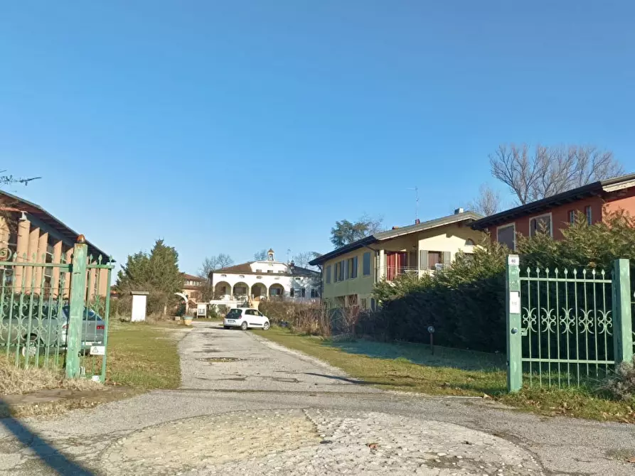 Immagine 12 di Villa in vendita  in Via Castelleone, 60 a Castelverde
