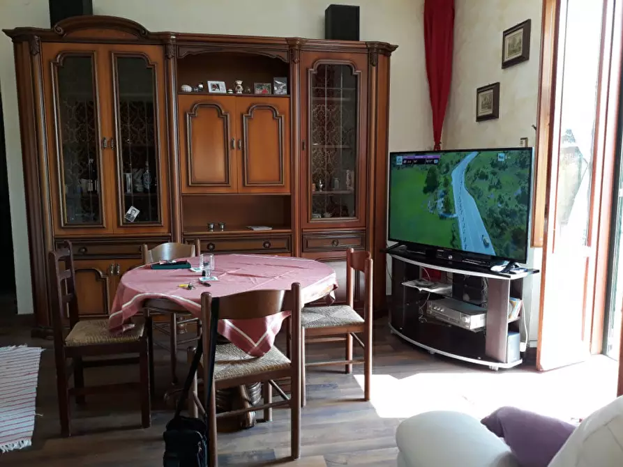 Immagine 5 di Appartamento in vendita  in Viale Cerri, 19 a Montelapiano