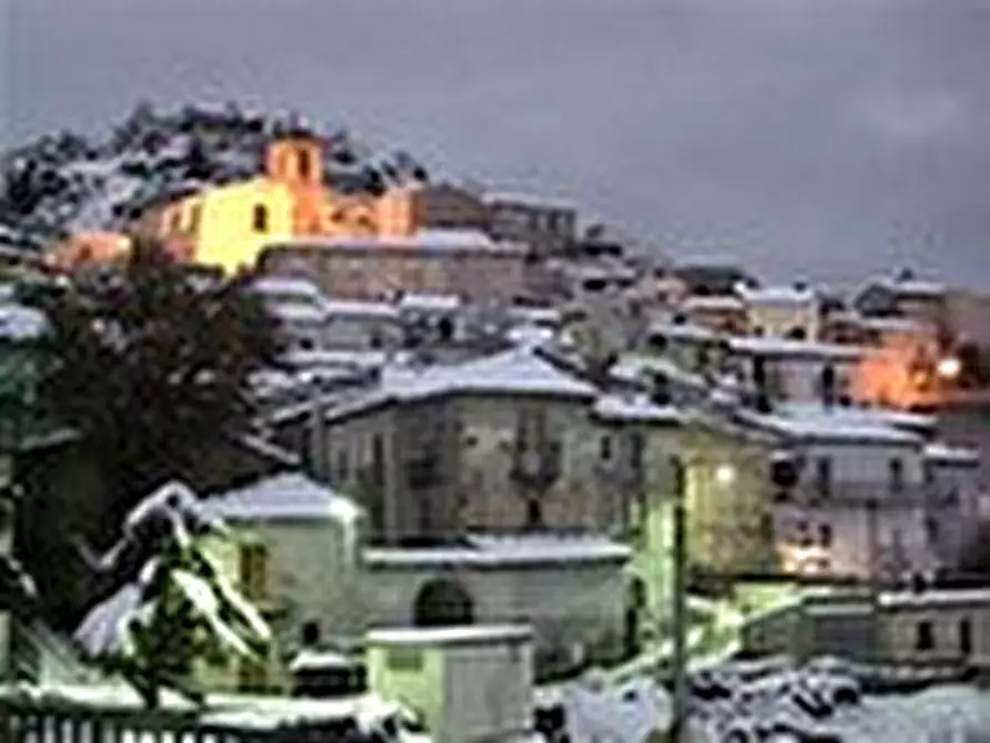 Immagine 10 di Appartamento in vendita  in Viale Cerri, 19 a Montelapiano