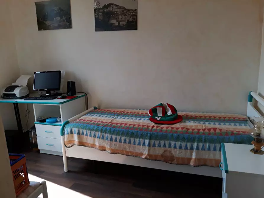 Immagine 15 di Appartamento in vendita  in Viale Cerri, 19 a Montelapiano