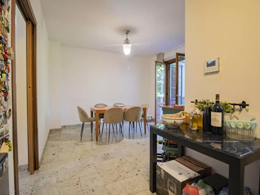 Immagine 5 di Villetta a schiera in vendita  a Prato