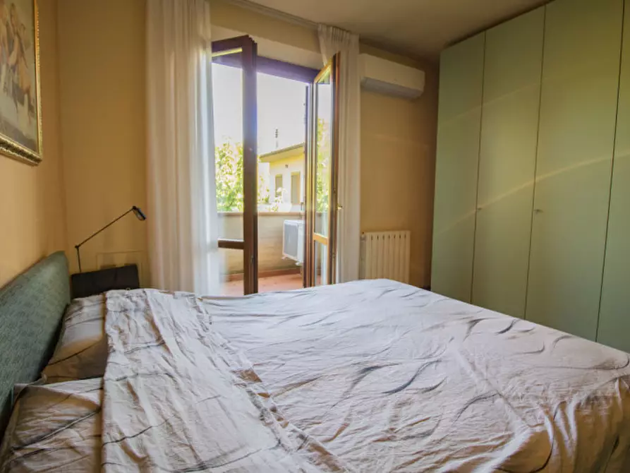 Immagine 12 di Villetta a schiera in vendita  a Prato