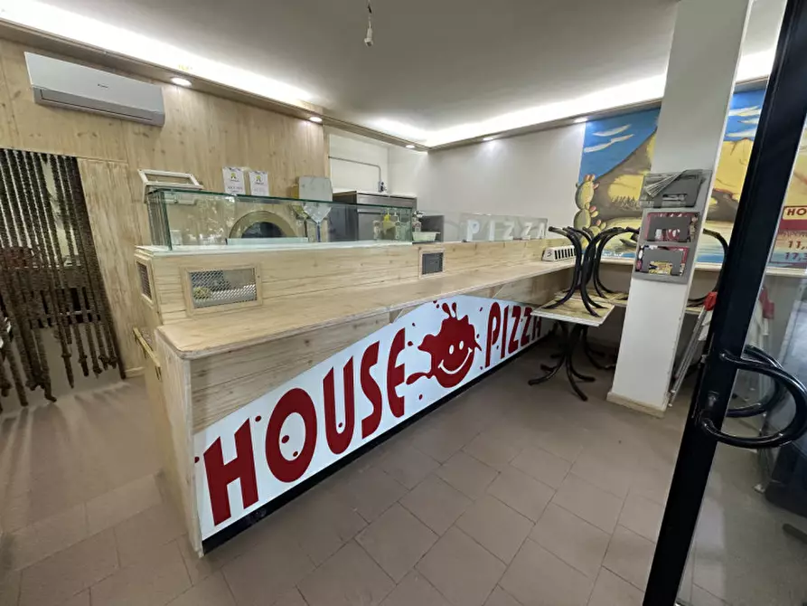 Immagine 3 di Attività commerciale in vendita  in Via Trieste 28 a Gatteo