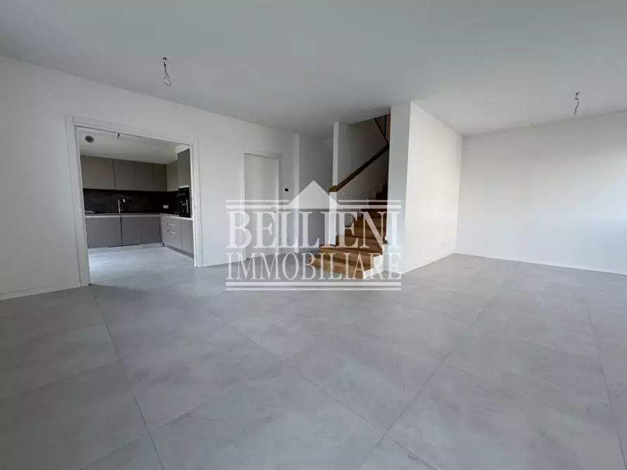 Immagine 1 di Casa indipendente in affitto  in Via Capovilla a Caldogno