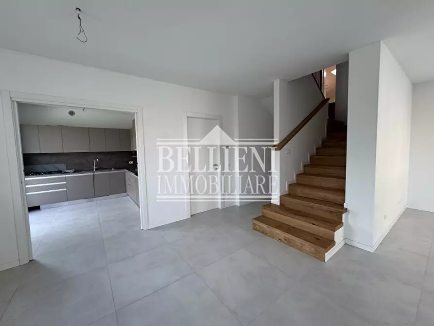 Immagine 8 di Casa indipendente in affitto  in Via Capovilla a Caldogno