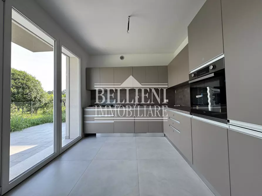 Immagine 10 di Casa indipendente in affitto  in Via Capovilla a Caldogno