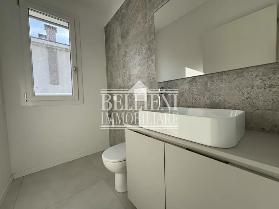 Immagine 12 di Casa indipendente in affitto  in Via Capovilla a Caldogno