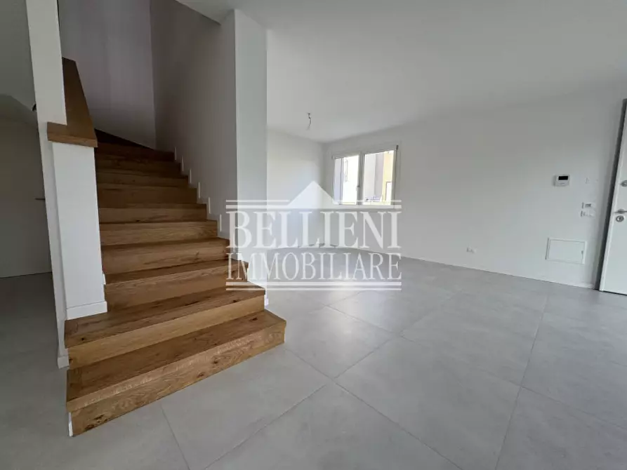 Immagine 15 di Casa indipendente in affitto  in Via Capovilla a Caldogno