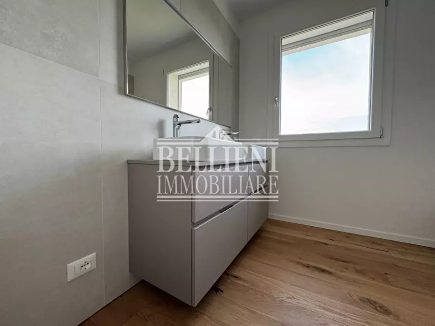 Immagine 17 di Casa indipendente in affitto  in Via Capovilla a Caldogno