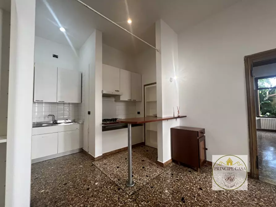 Immagine 1 di Appartamento in vendita  in Via Giuseppe Garibaldi a Este