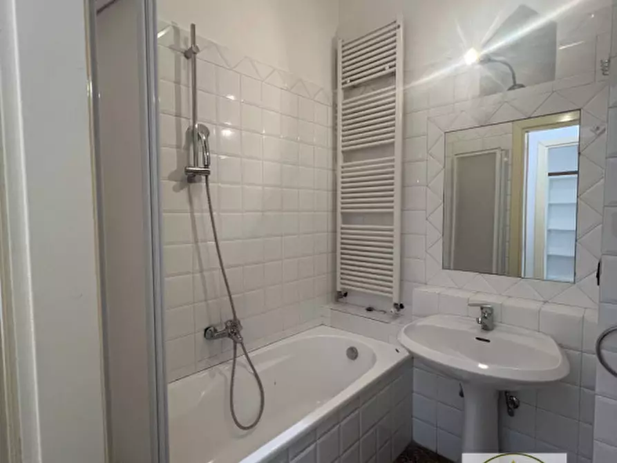 Immagine 5 di Appartamento in vendita  in Via Giuseppe Garibaldi a Este